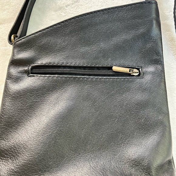 Bought in Florence Italy. Handbag is 100% genuine leather. 44” on handles. - Picture 3 of 3